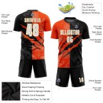 Custom Sublimation Fußball Schwarz Jersey Orange-Altes Muster Gold Weiß Scratch Graffiti Uniform Custom Sublimation Fußball Schwarz Jersey Orange-Altes Muster Gold Weiß Scratch Graffiti Uniform