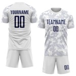 Weiße Sublimationsuniform, benutzerdefiniertes Fußballtrikot, Marineblau Weiße Sublimationsuniform, benutzerdefiniertes Fußballtrikot, Marineblau